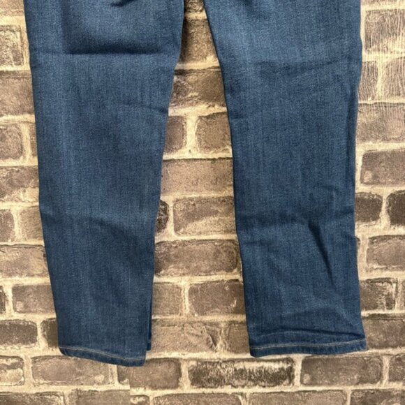 Mother the Mid Rise Dazzler Ankle jeans in Sweet & Sassy - Picture 9 of 12